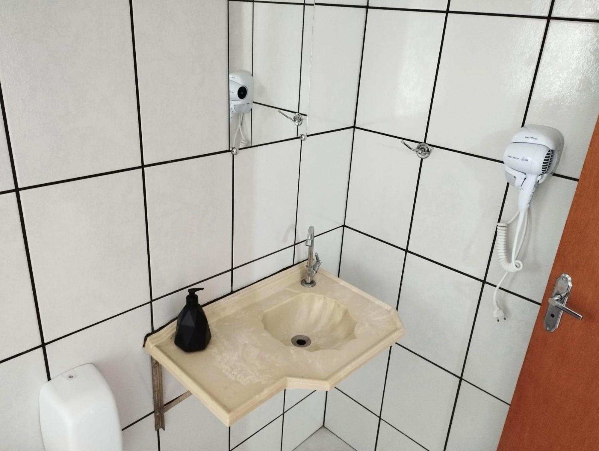 Águas de São Pedro Estrela Da Manha Pousada - Centro De Aguas - Proximo Ao Thermas المظهر الخارجي الصورة